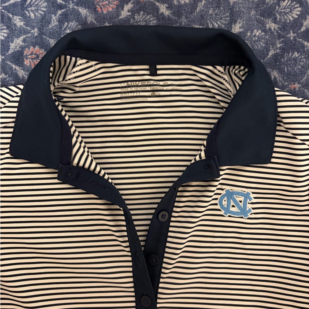UNC Nike Golf Polo